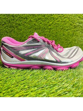 Brooks Pure Cadence 3 Womens Size 7.5 Gray Pink Athletic Running Shoes Sneakers
